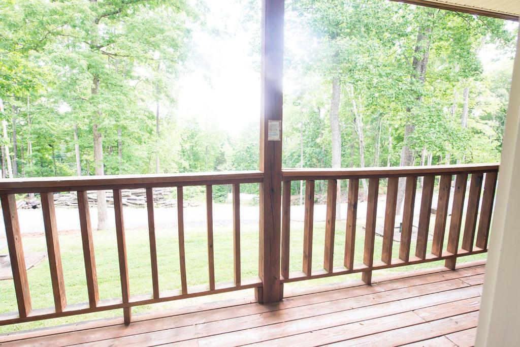 Timber Pointe Resort Jamestown Zewnętrze zdjęcie